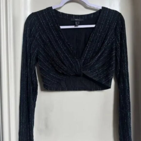 Forever 21 Long Sleeve Crop Top Black Metallic Stripe Tie V-Neck Size Large - Picture 1 of 3